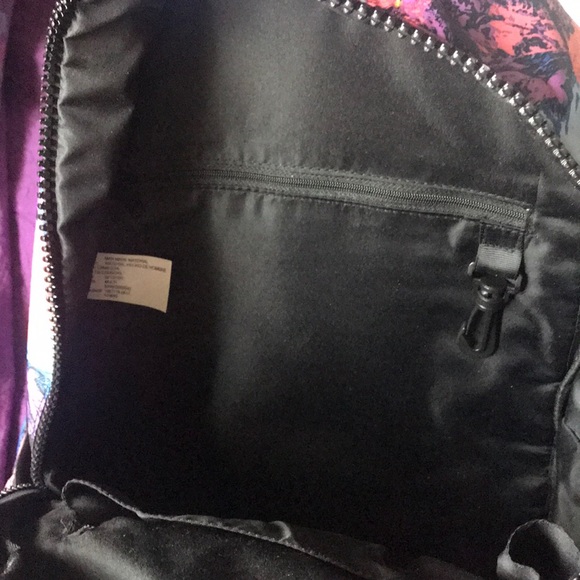 Colorful Backpack - Picture 5 of 6